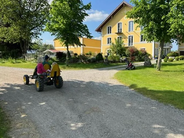 Landgut Zur Muehle 4* Dorfen