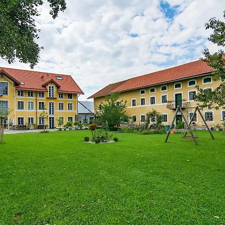 Landgut Zur Muehle Apart Otel