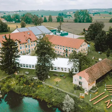 Landgut Zur Muehle Apart Otel Dorfen