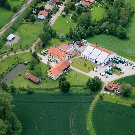 Apart Otel Landgut Zur Muehle 4*